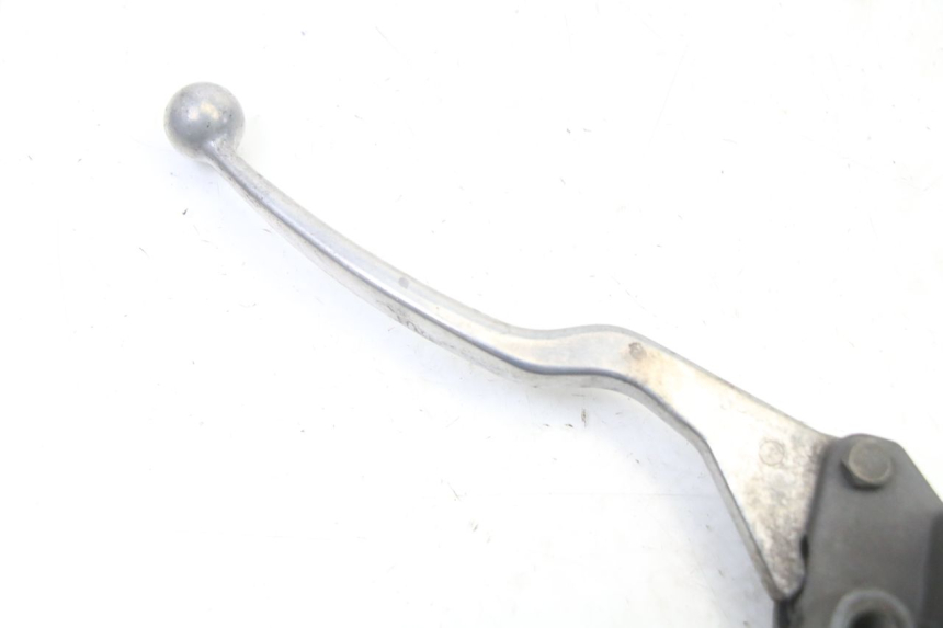 photo de REAR BRAKE MASTER CYLINDER SUZUKI UH BURGMAN 125 (2002 - 2006) - Zoom on usage condition