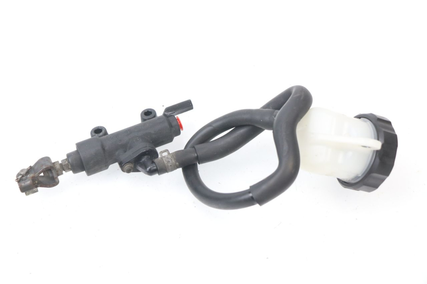 photo de REAR BRAKE MASTER CYLINDER HONDA VFR F 1200 (2010 - 2015) - Component detail