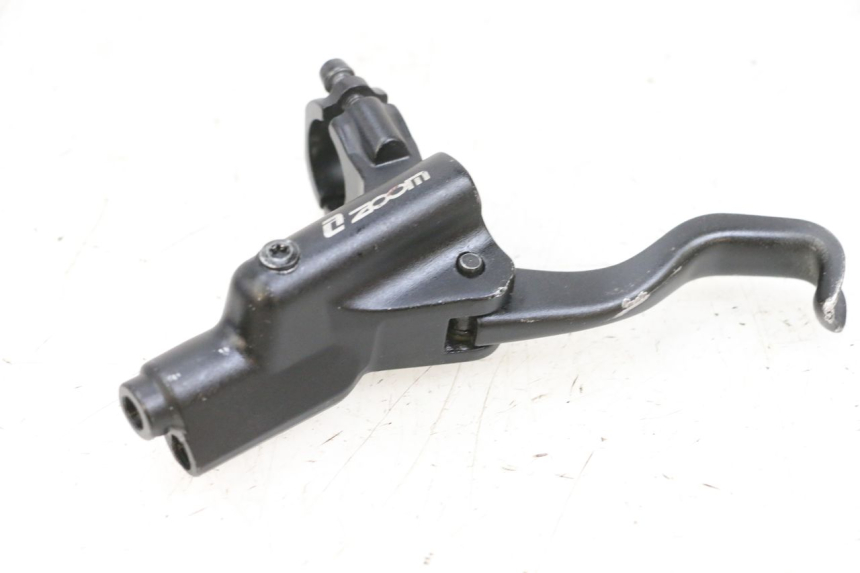 photo de REAR BRAKE MASTER CYLINDER DUALTRON VICTOR LIMITED 1 - Main view