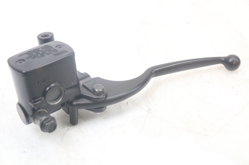 photo de REAR BRAKE MASTER CYLINDER YAMAHA XMAX X-MAX ABS 125 (2017 - 2020) - Technical close-up