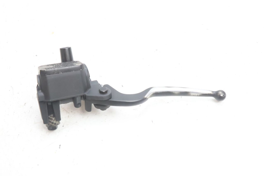 photo de REAR BRAKE MASTER CYLINDER YAMAHA X-MAX XMAX 125 (2010 - 2013) - Product overview