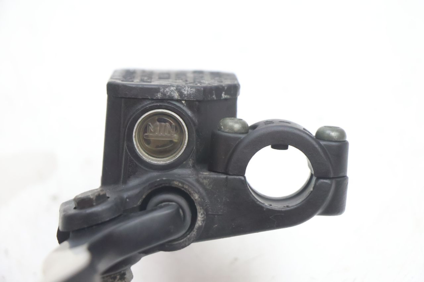 photo de REAR BRAKE MASTER CYLINDER PIAGGIO X9 EVOLUTION 125 (2003 - 2007) - Alternative perspective
