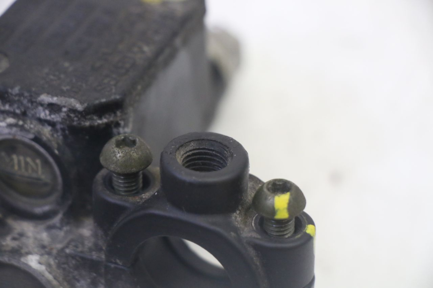 photo de REAR BRAKE MASTER CYLINDER PIAGGIO XEVO - X EVO 125 (2007 - 2017) - Alternative perspective