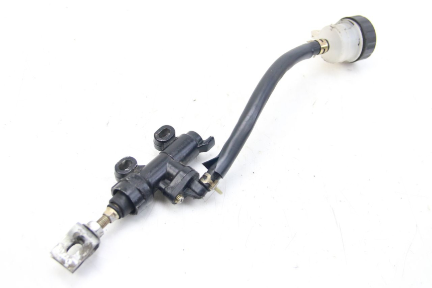 photo de REAR BRAKE MASTER CYLINDER PEUGEOT XP6 50 (1997 - 2003) - Main view