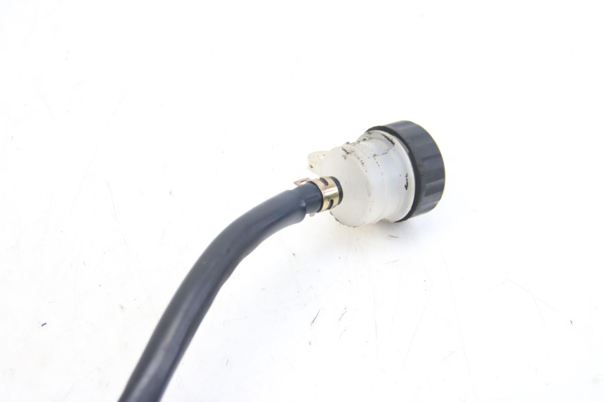 photo de REAR BRAKE MASTER CYLINDER PEUGEOT XP6 50 (1997 - 2003) - Zoom on usage condition