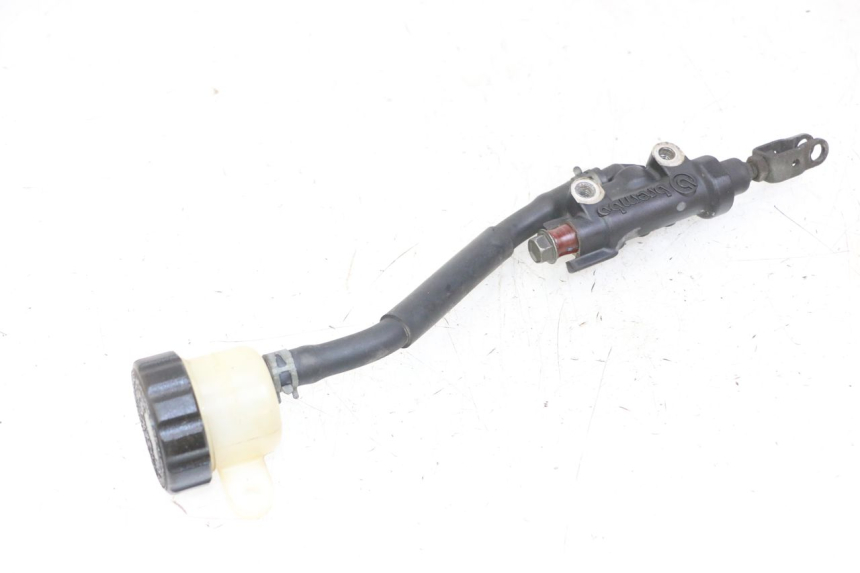 photo de REAR BRAKE MASTER CYLINDER YAMAHA FZS FAZER 600 (2001 - 2003) - Main view