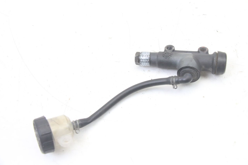 photo de REAR BRAKE MASTER CYLINDER YAMAHA TZR 50 (2008 - 2016) - Alternative perspective