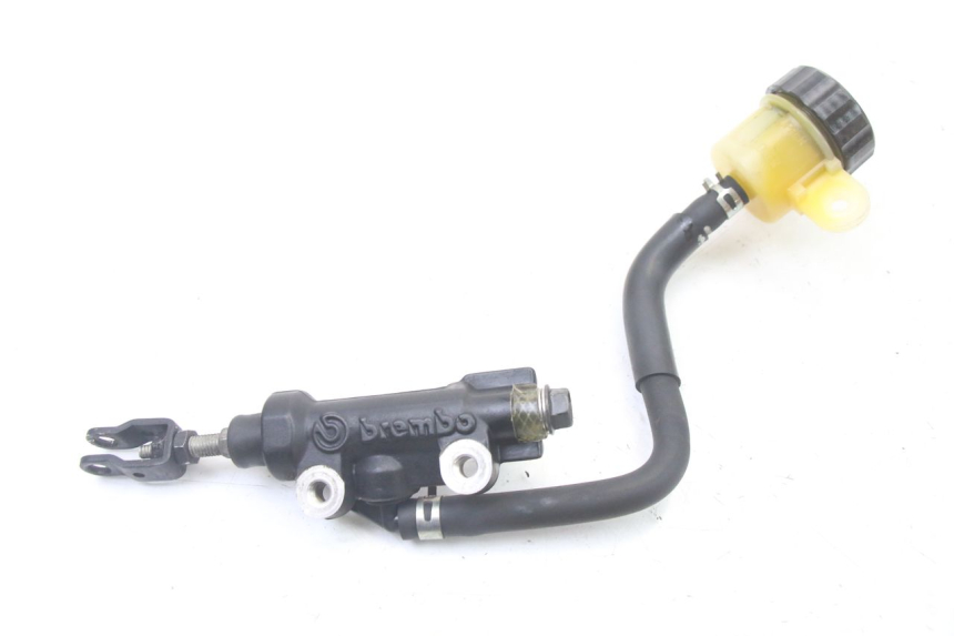 photo de REAR BRAKE MASTER CYLINDER YAMAHA XJ6 600 (2008 - 2016) - Main view