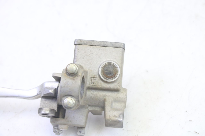 photo de REAR BRAKE MASTER CYLINDER YAMAHA YFM GRIZZLY 550 (2008 - 2015) - Technical close-up
