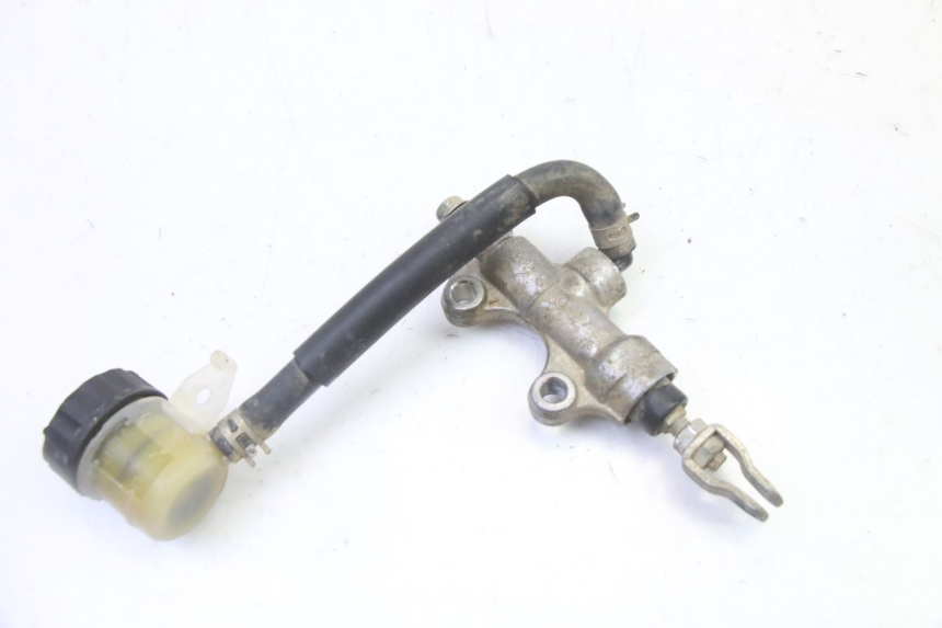 photo de REAR BRAKE MASTER CYLINDER YAMAHA YFM R RAPTOR 250 (2008 - 2014) - Alternative perspective
