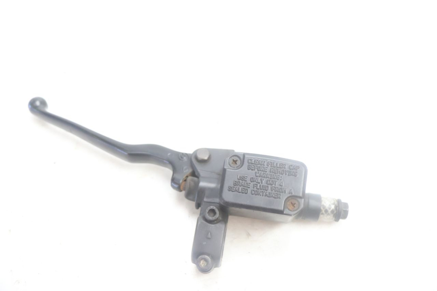 photo de REAR BRAKE MASTER CYLINDER YAMAHA YP MAJESTY 125 (2002 - 2006) - Main view