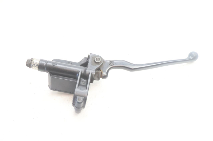 photo de REAR BRAKE MASTER CYLINDER YAMAHA YP MAJESTY 125 (2002 - 2006) - Product overview