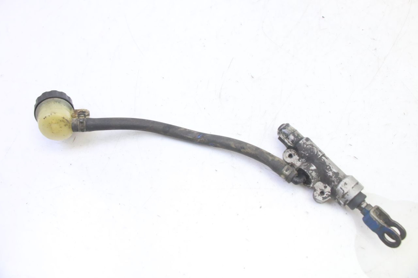 photo de REAR BRAKE MASTER CYLINDER YAMAHA YZ 125 (1998 - 2005) - Fixing points details