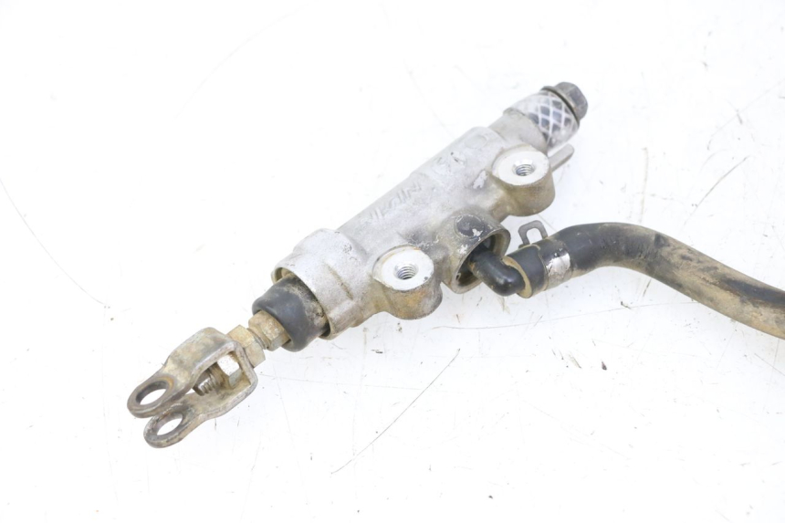 photo de REAR BRAKE MASTER CYLINDER YAMAHA YZ 85 (2002 - 2018) - Technical close-up