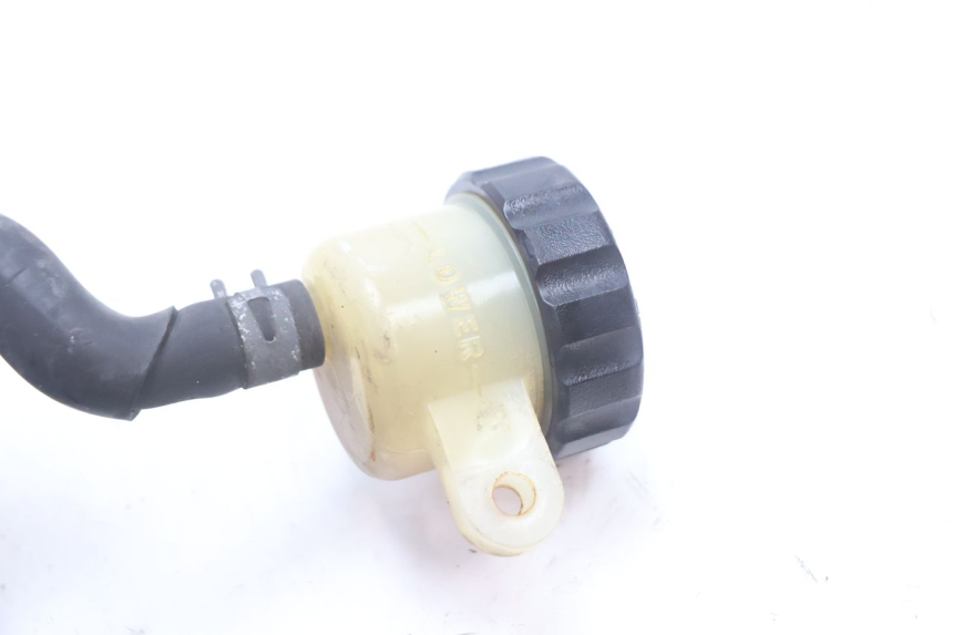 photo de REAR BRAKE MASTER CYLINDER YAMAHA YZF R GENESIS 750 (1993 - 1998) - Zoom on usage condition