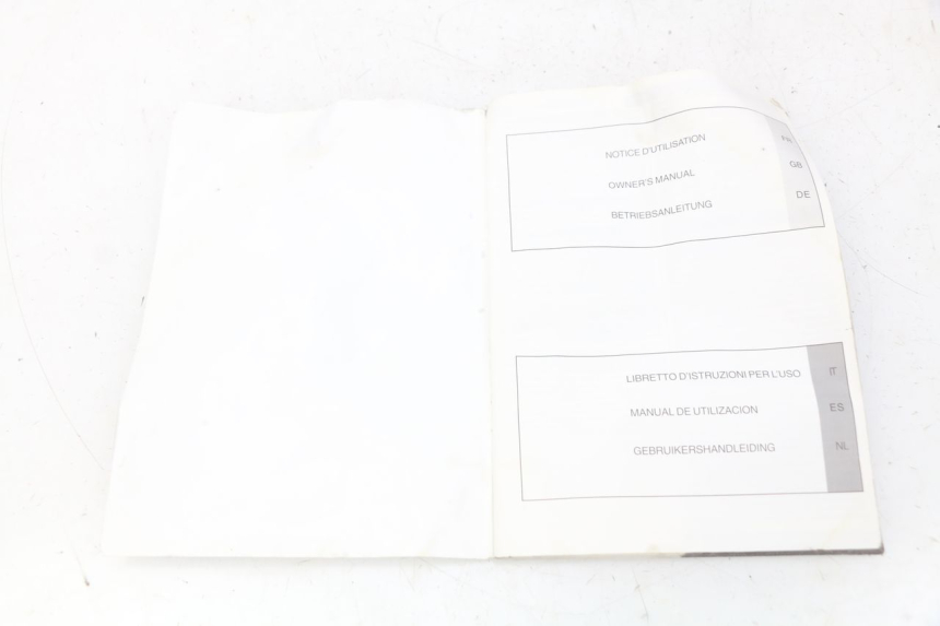 photo de USER MANUAL PEUGEOT VIVACITY 50 (1998 - 2003) - Alternative perspective