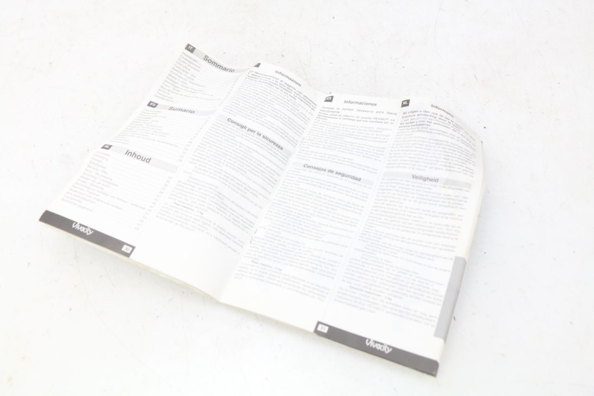 photo de USER MANUAL PEUGEOT VIVACITY 50 (1998 - 2003) - Fixing points details