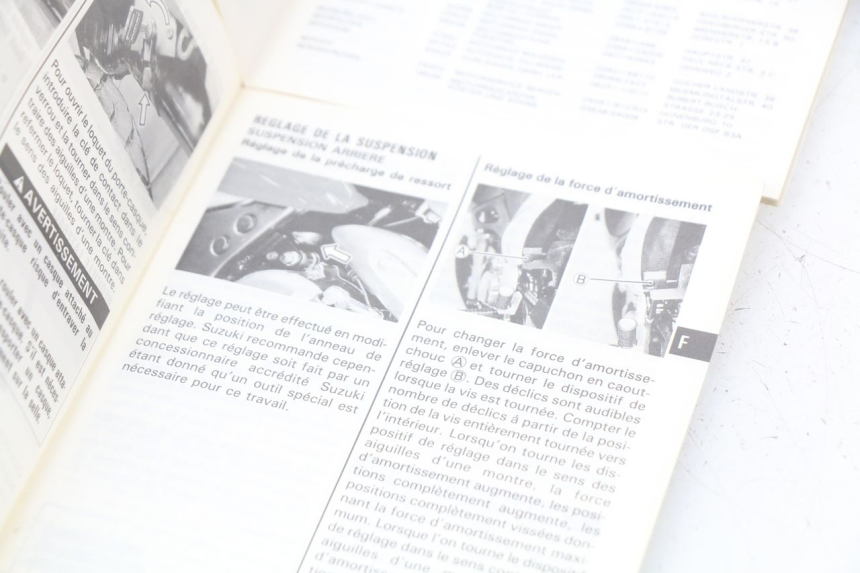 photo de USER MANUAL SUZUKI XF FREEWIND 650 (1997 - 2003) - Alternative perspective