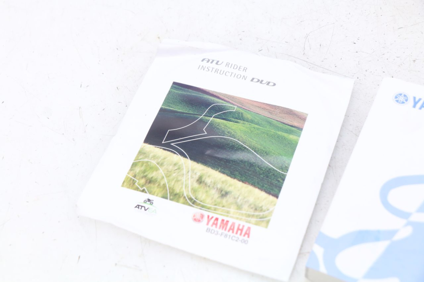 photo de USER MANUAL YAMAHA YFM R RAPTOR 90 (2017 - 2023) - Surface and material condition