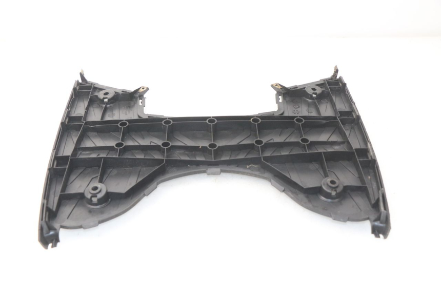 photo de FLOOR PANEL KYMCO AGILITY CITY 2T 50 (2008 - 2016) - Alternative perspective