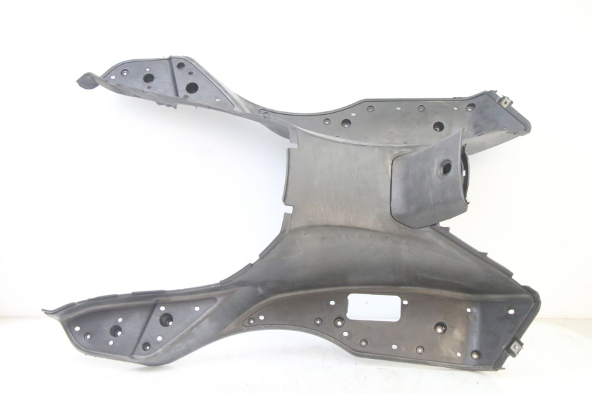 photo de FLOOR PANEL APRILIA ATLANTIC 125 (2003 - 2009) - Component detail