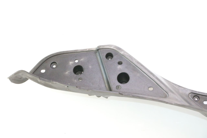 photo de FLOOR PANEL APRILIA ATLANTIC S 125 (2010 - 2013) - Component detail