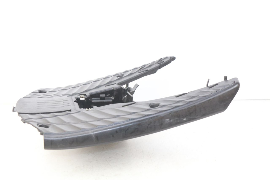 photo de FLOOR PANEL MBK BOOSTER NEXT GENERATION 50 (2004 - 2007) - Technical close-up