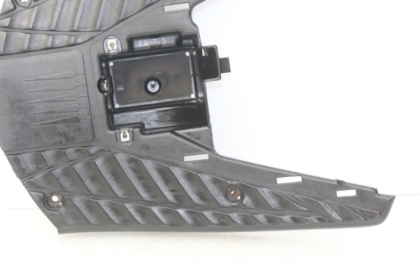 photo de FLOOR PANEL MBK BOOSTER NEXT GENERATION 50 (2004 - 2007) - Checked used part