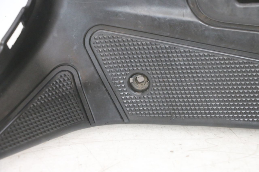 photo de FLOOR PANEL MBK BOOSTER SPIRIT NAKED 50 (2004 - 2017) - Component detail