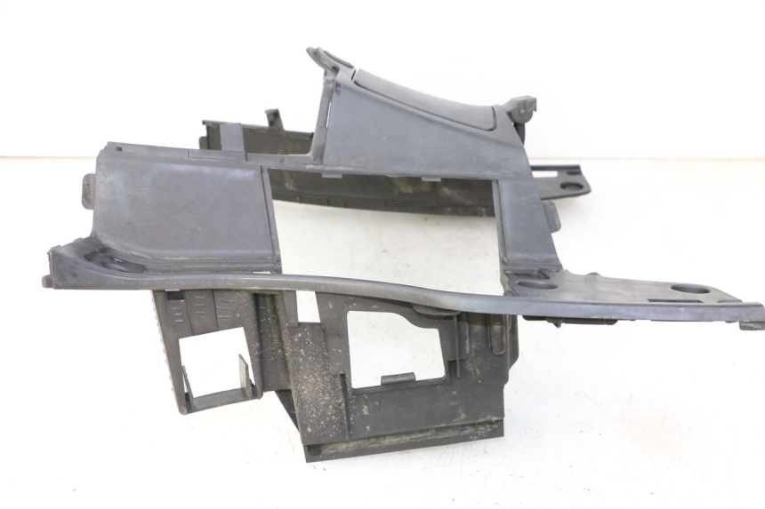 photo de FOOTREST SUZUKI BURGMAN 125 (2007 - 2014) - Product overview