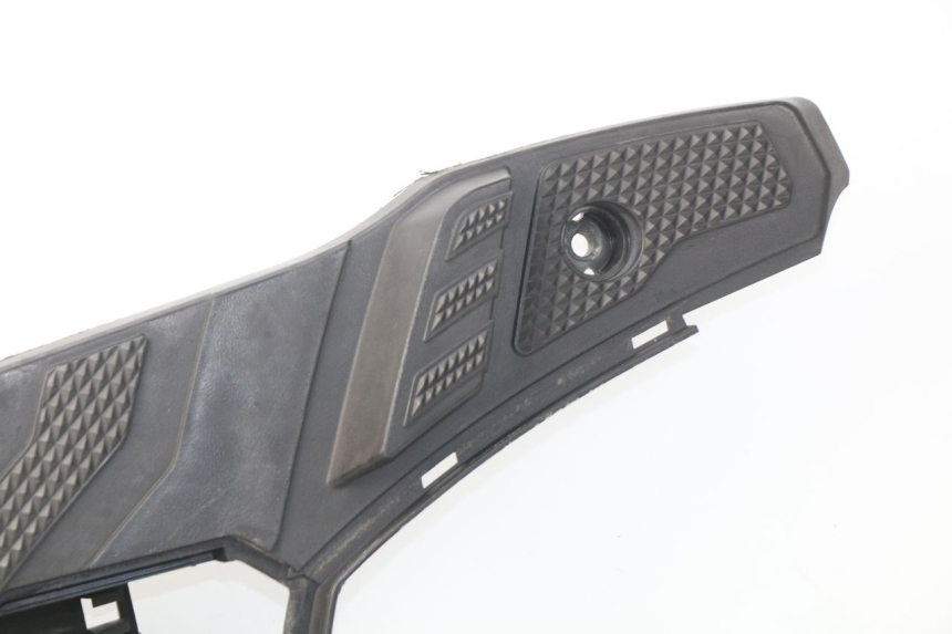 photo de FOOTREST YAMAHA BW'S BWS 125 (2010 - 2013) - Surface and material condition