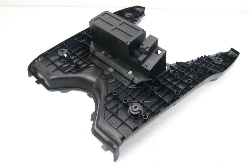 photo de FOOTREST YAMAHA BW'S BWS 125 (2010 - 2013) - Alternative angle