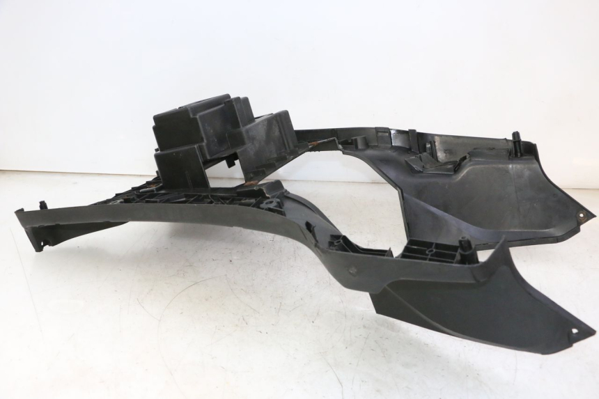 photo de FOOTREST SYM CROX 4T 50 (2016 - 2023) - Distinctive features