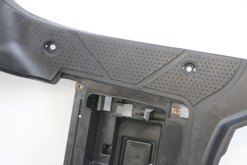 photo de FOOTREST SYM CROX 4T 50 (2016 - 2023) - Distinctive features