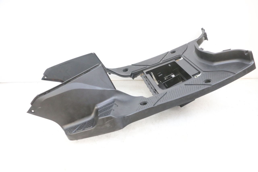 photo de FOOTREST SYM CROX 4T 50 (2016 - 2023) - Fixing points details