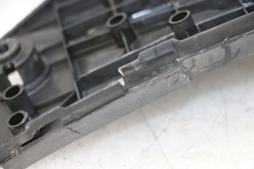 photo de FOOTREST YAMAHA CYGNUS X INJECTION 125 (2007 - 2013) - Alternative perspective