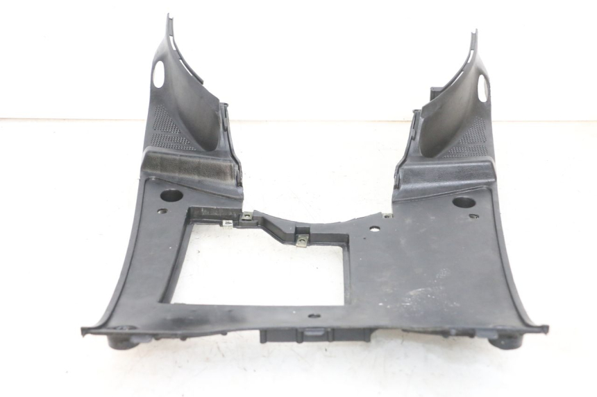 photo de FOOTREST LONGJIA DIGITA 4T 50 (2019 - 2022) - Surface and material condition