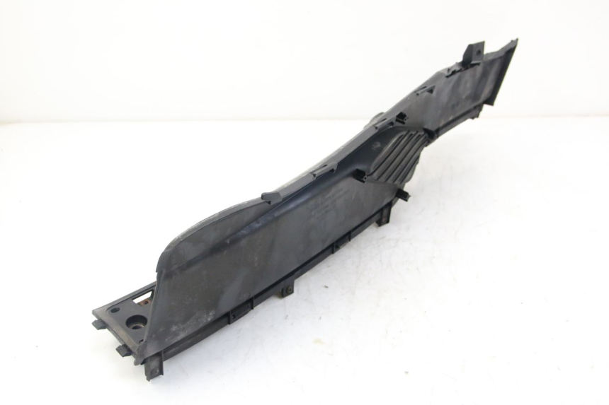 photo de RIGHT FOOTREST KYMCO DINK STREET 125 (2009 - 2014) - Alternative perspective