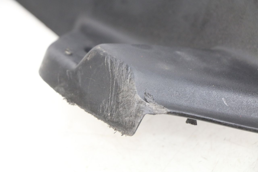 photo de RIGHT FOOTREST PEUGEOT ELYSTAR 50 (2002 - 2014) - Fixing points details