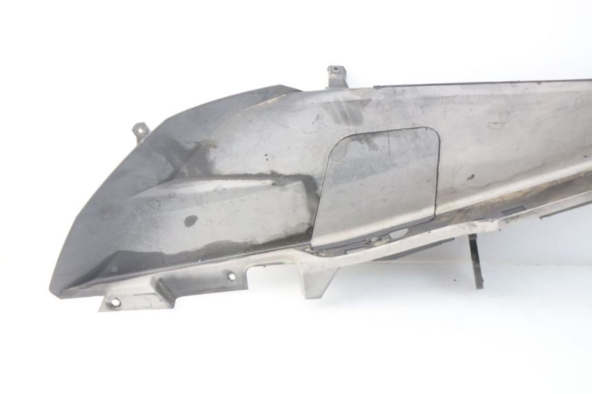 photo de RIGHT FOOTREST HONDA FES PANTHEON 125 (2003 - 2007) - Product overview