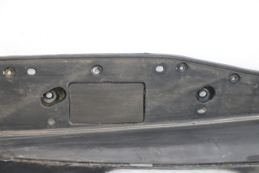 photo de RIGHT FLOOR PANEL HONDA FORZA ABS 300 (2013 - 2017) - Fixing points details