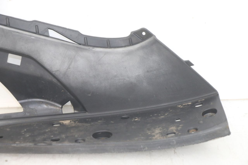 photo de RIGHT FLOOR PANEL PEUGEOT GEOPOLIS RS 125 (2007 - 2009) - Product overview