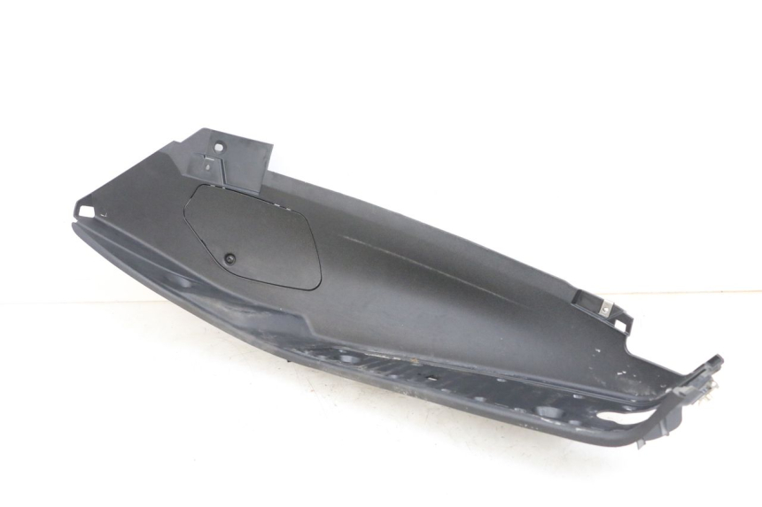 photo de RIGHT FLOOR PANEL PIAGGIO MP3 HPE 350 (2018 - 2020) - Main view