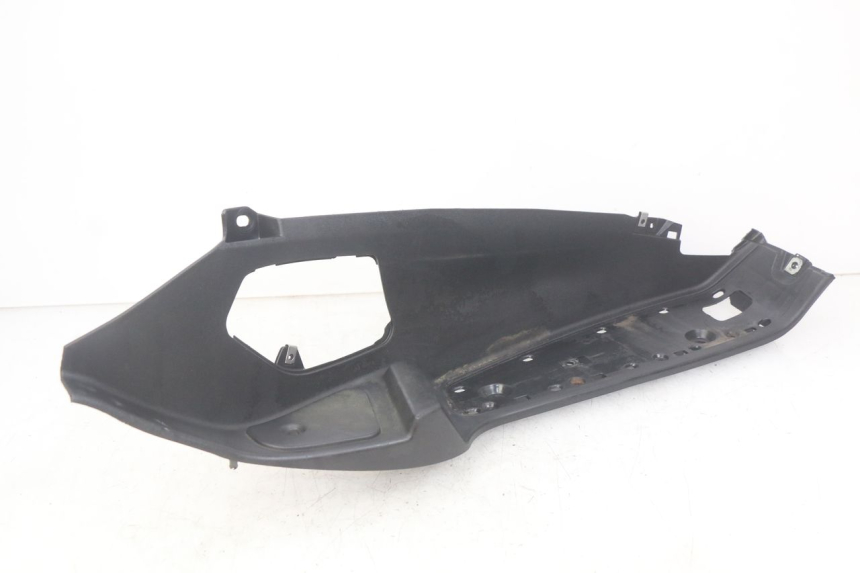 photo de RIGHT FOOTREST PIAGGIO MP3 LT 400 (2007 - 2012) - Main view