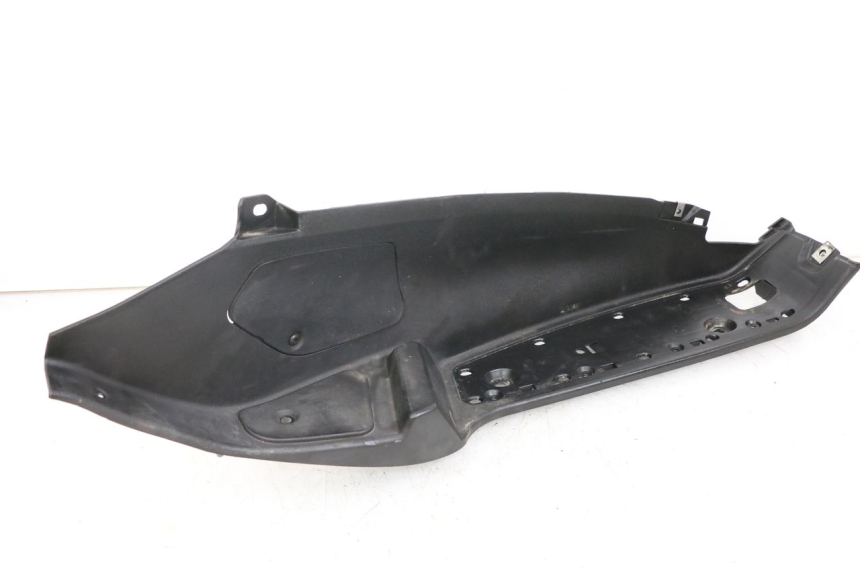 photo de RIGHT FLOOR PANEL PIAGGIO MP3 500 (2011 - 2015) - Main view