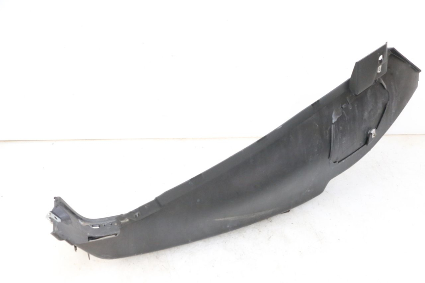 photo de RIGHT FOOTREST PIAGGIO MP3 500 (2014 - 2017) - Technical close-up