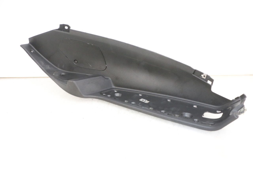 photo de RIGHT FOOTREST PIAGGIO MP3 RL 250 (2006 - 2010) - Main view