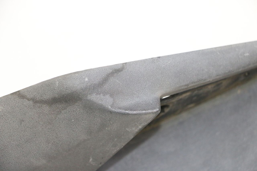 photo de RIGHT FLOOR PANEL PEUGEOT SATELIS 250 (2006 - 2012) - Component detail