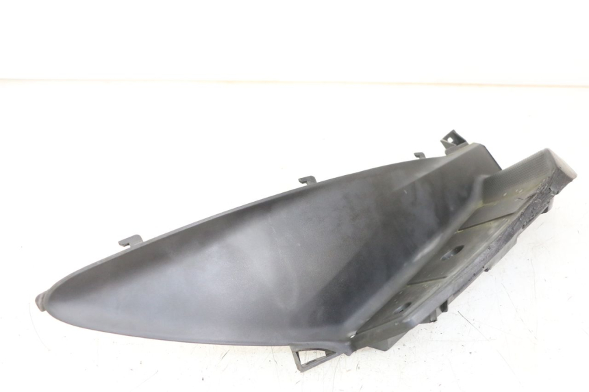 photo de RIGHT FOOTREST SUZUKI BURGMAN 125 (2007 - 2014) - Product overview