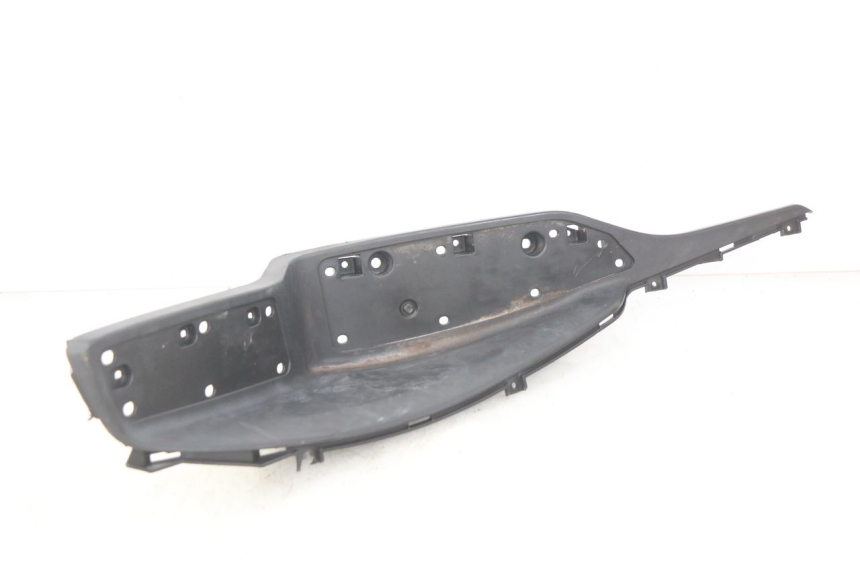 photo de RIGHT FOOTREST KYMCO X-TOWN XTOWN 125 (2016 - 2021) - Alternative perspective